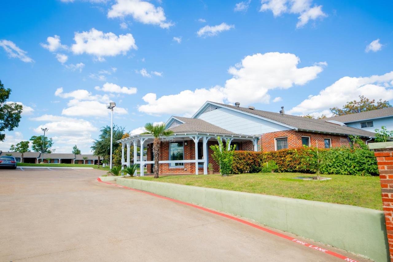 Inn Of The Dove Dallas Esterno foto